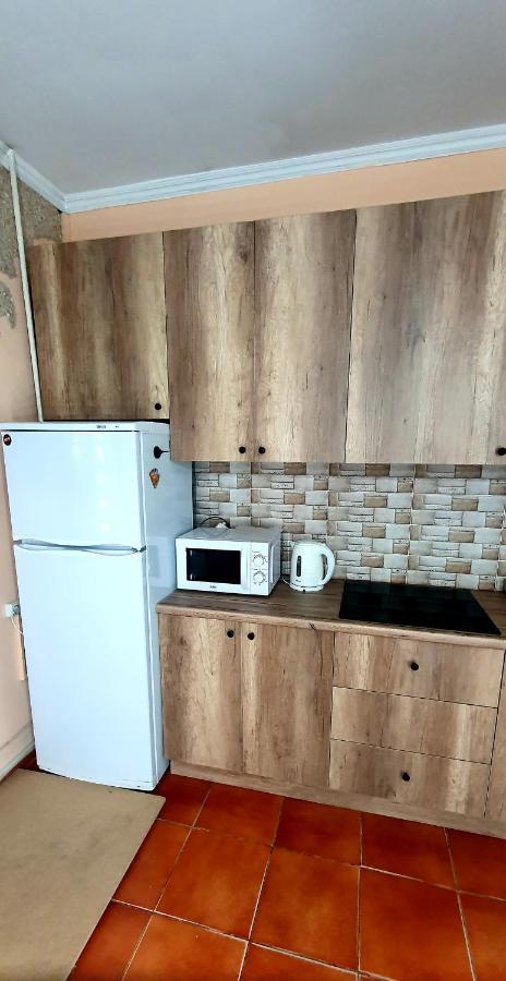 Fm Hostel Almaty Кок-Тюбе Экстерьер фото